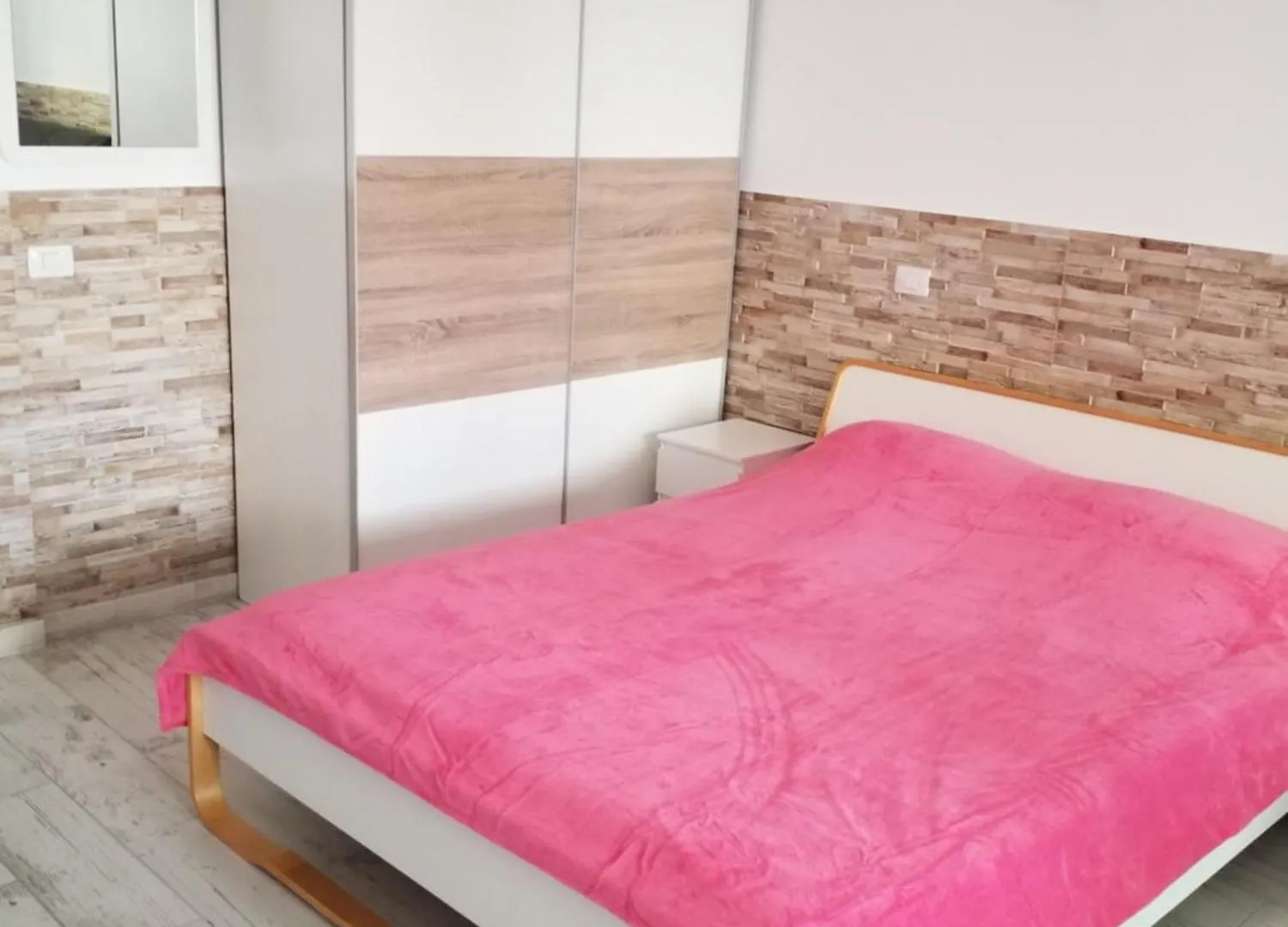 Designer 1 Bedroom Apartment White Tree 2 Minutes To The Beach In The City Center, Puerto De La Cruz, Tenerife Puerto de la Cruz (Tenerife)