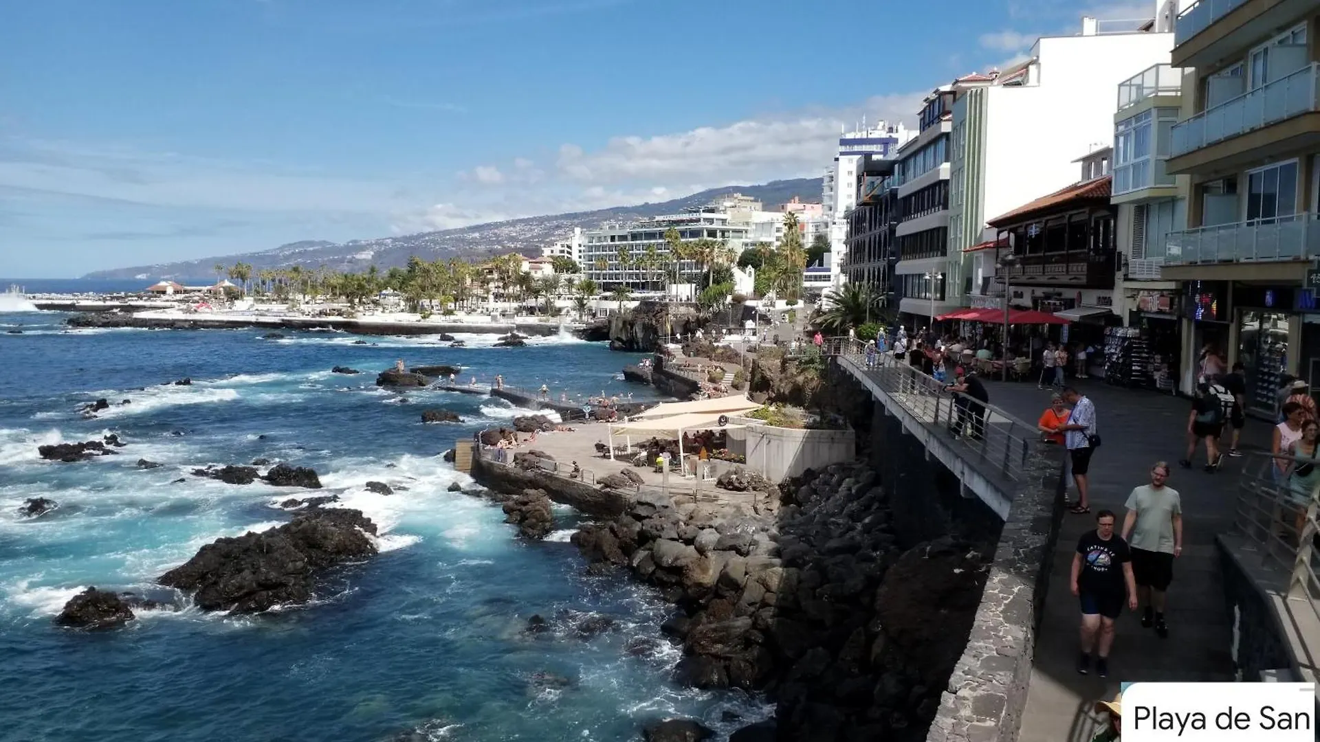 Designer 1 Bedroom Apartment White Tree 2 Minutes To The Beach In The City Center, Puerto De La Cruz, Tenerife